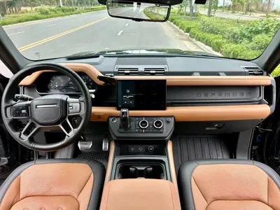 Land Rover Defender 2022, 300000 км, за 386800 CNY - фото 14