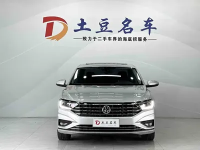 Volkswagen Sagitar 2022, 44700 км, за 93800 CNY