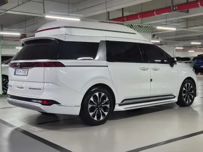 Kia Canival 2021, 50956 км, за 32500000 KRW