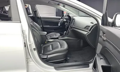Hyundai Avante 2018, 90854 км, за 9900000 KRW - фото 11