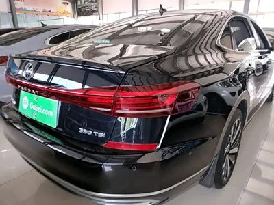 Volkswagen Passat 2022, 59000 км, за 107200 CNY - фото 8