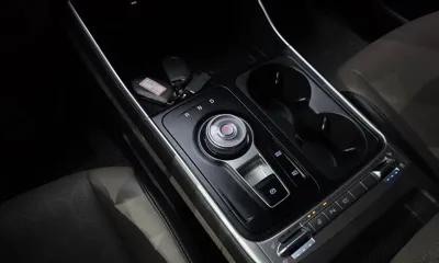 Kia Canival 2025, 18446 км, за 38500000 KRW - фото 9
