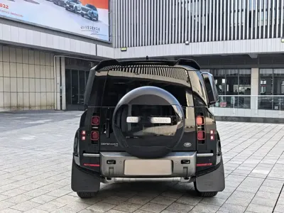 Land Rover Defender 2021, 54000 км, за 478000 CNY - фото 19