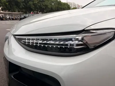 Audi 奥迪Q6L e-tron 2025, 12000 км, за 248800 CNY - фото 8