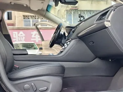 Ford Taurus 2018, 130000 км, за 45000 CNY - фото 10