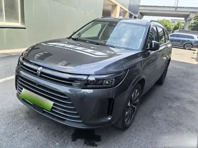 AITO 问界 AITO M7 · 2023 год