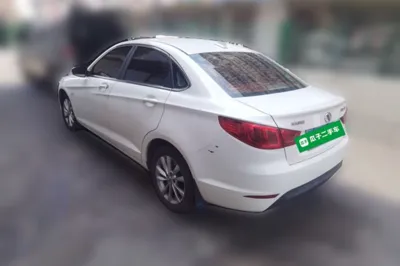 BAIC Senova D50 2014, 70800 км, за 17518.37 CNY