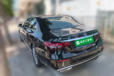 Mercedes-Benz E-Class 2021, 70900 км, за 282197.3 CNY