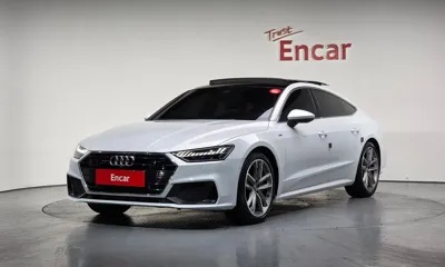 Audi A7 · 2021 год