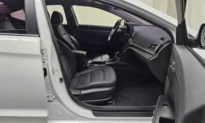 Hyundai Avante 2017, 55684 км, за 11300000 KRW - фото 11