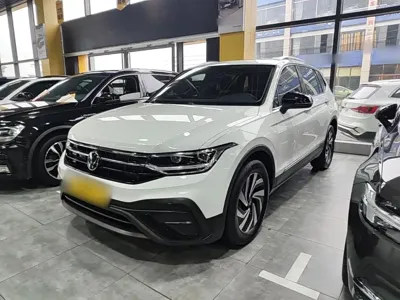 Volkswagen Tiguan L 2024, 21400 км, за 113000 CNY