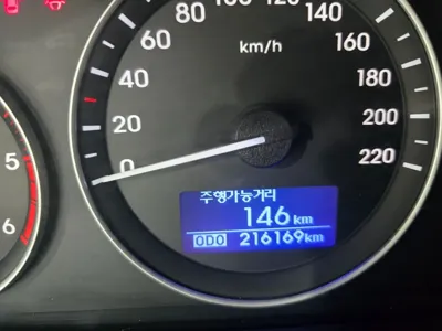 Hyundai Starex 2019, 216161 км, за 9500000 KRW - фото 8