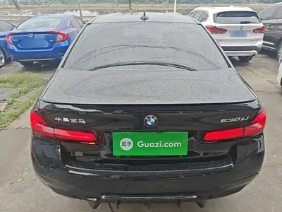 BMW 5 Series 2022, 92200 км, за 178400 CNY - фото 6