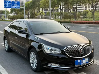Buick LaCrosse 2015, 89000 км, за 21500 CNY