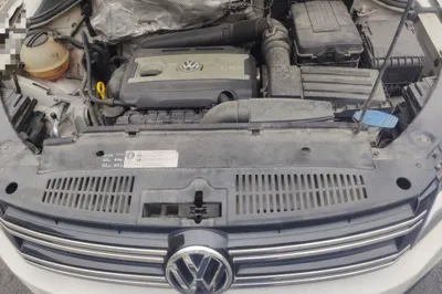 Volkswagen Tiguan 2015, 73400 км, за 41311.26 CNY - фото 21