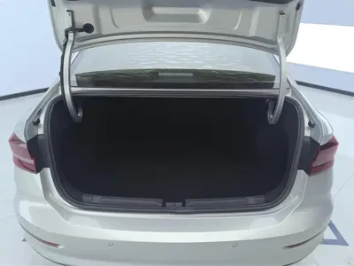 Volkswagen Lavida 2021, 44600 км, за 56500 CNY