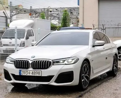 BMW 5-Series · 2023 год