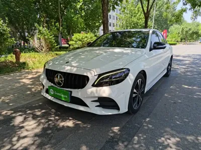 Mercedes-Benz C-Class · 2019 год