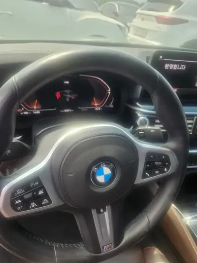 BMW 5-Series 2021, 80000 км, за 33000000 KRW