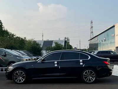 BMW 3 Series 2022, 37000 км, за 103000 CNY