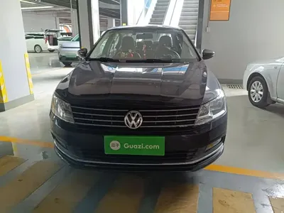 Volkswagen Lavida 2018, 83200 км, за 37300 CNY