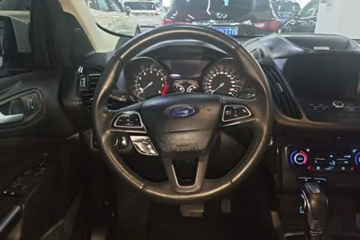 Ford Kuga 2018, 52200 км, за 62671.72 CNY - фото 13