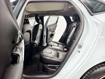 Volvo V40 2016, 119000 км, за 30299 CNY - фото 13