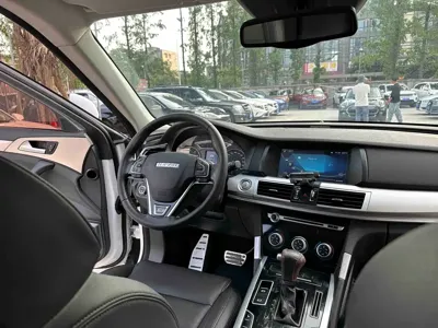 Haval H7 2017, 79000 км, за 36900 CNY