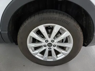 Audi Q3 2025, 6776 км, за 41500000 KRW - фото 20