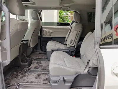Toyota Sienna 2024, 8000 км, за 218000 CNY - фото 8