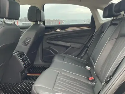 Volkswagen Passat 2021, 50000 км, за 99800 CNY - фото 6