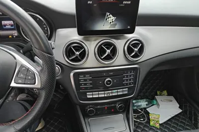 Mercedes-Benz CLA 2017, 66000 км, за 82085.48 CNY - фото 15