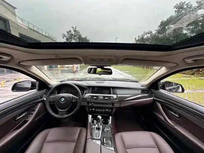 BMW 5 Series 2015, 139000 км, за 59900 CNY - фото 15