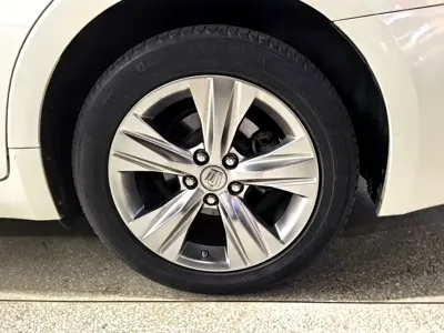 Toyota Crown 2017, 106000 км, за 109800 CNY - фото 7