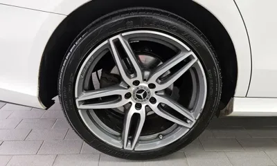 Mercedes-Benz E-Class 2017, 92091 км, за 23900000 KRW - фото 5