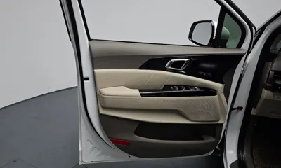 Kia Canival 2022, 69855 км, за 32500000 KRW - фото 24