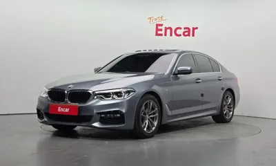 BMW 5-Series · 2018 год