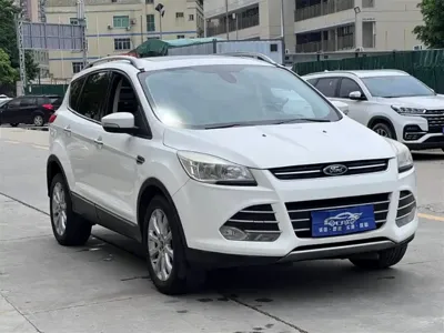 Ford Kuga · 2013 год