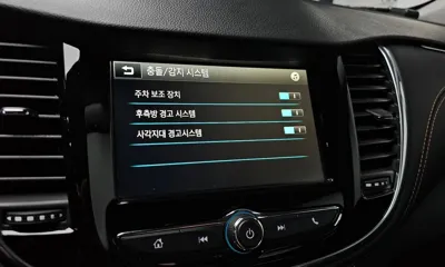 ChevroletGMDaewoo Trax 2018, 166158 км, за 5780000 KRW - фото 18