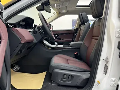 Land Rover Evoque 2026, 100 км, за 209800 CNY - фото 3