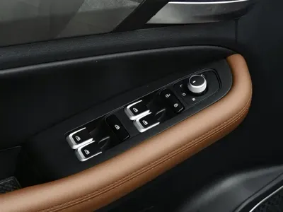 Geely Vision X6 2023, 74900 км, за 45900 CNY - фото 9