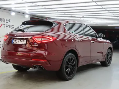 Maserati Levante 2018, 81391 км, за 29900000 KRW