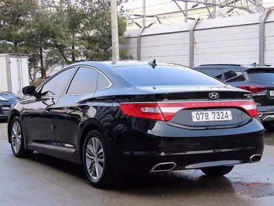 Hyundai Grandeur 2015, 197933 км, за 5200000 KRW - фото 3