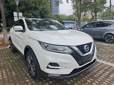 Nissan Qashqai 2022, 26000 км, за 92800 CNY