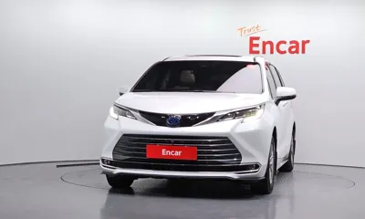 Toyota Sienna 2024, 34070 км, за 53500000 KRW