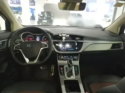 Geely Emgrand GS 2018, 87000 км, за 25500 CNY - фото 10