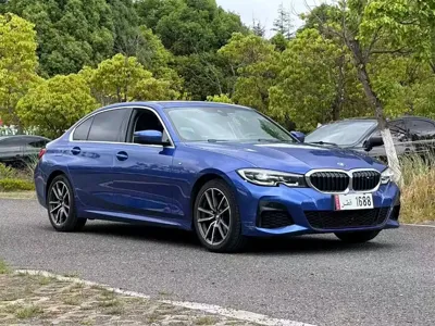 BMW 3 Series · 2020 год