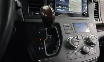Toyota Sienna 2018, 114290 км, за 22000000 KRW - фото 9