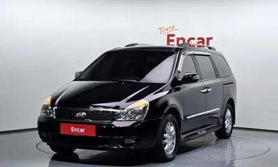 Kia Canival · 2013 год