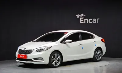 Kia K3 · 2015 год